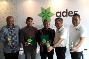 Kisah dua pejuang air yang berusaha lestarikan lingkungannya