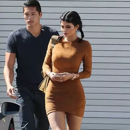 10 Potret Tim Chung, bodyguard Kylie Jenner yang bikin cewek meleleh