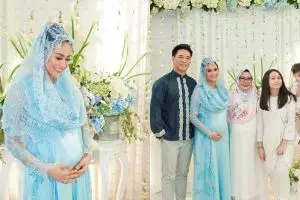 10 Momen tasyakuran kehamilan Rini Yulianti, penuh doa dan kebahagiaan