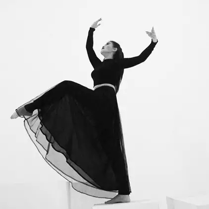 10 Gaya Talitha Elizabeth, kakak Nia Ramadhani yang baru saja menikah