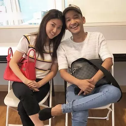 Parodi lagu Legenda Ular Putih ala Ruben Onsu &amp; istri ini bikin ngakak