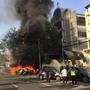 Teror bom di Surabaya, ini 7 foto kondisi terkini usai ledakan