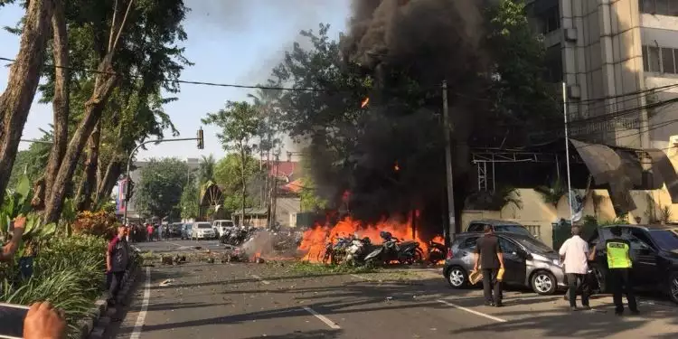 Ini pelaku bom bunuh diri gereja di Surabaya, bawa 2 balita