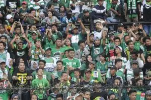 9 Reaksi suporter Bonek mengutuk keras teror bom di Surabaya