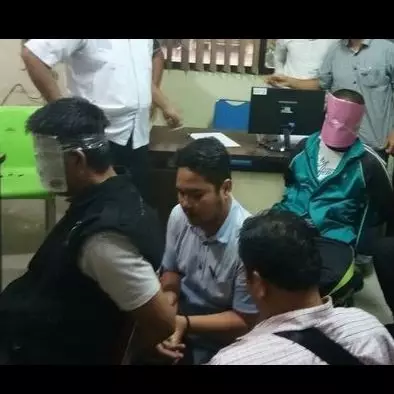 2 Terduga teroris ditangkap di Palembang, berencana serang Mako Brimob