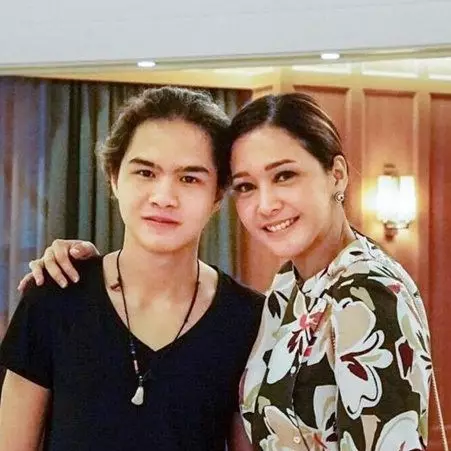 Lulus SMA, Dul Jaelani pertemukan kembali Maia dan Ahmad Dhani