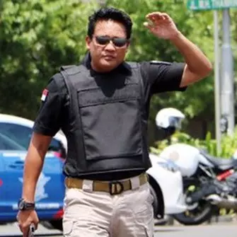 Postingan Krishna Murti soal pakaian dan teroris ini ngena banget