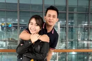 Parodikan film Dimsum Martabak, baju adik Ayu Ting Ting tuai cibiran