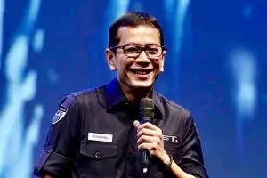 Posting foto zaman dulu, Wishnutama dibilang mirip Bruno Mars