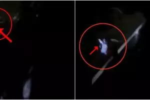 2 Cewek naik motor ini histeris lihat penampakan pocong membuntutinya