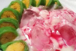 Begini cara mudah bikin es pisang ijo, praktis untuk buka puasa