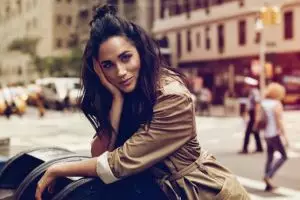 Dijual Rp 11 juta, gaun sama dipakai Meghan Markle ini 40 menit ludes