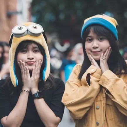 6 Potret persahabatan Jodie Idol &amp; Gritte Agatha, bak anak kembar