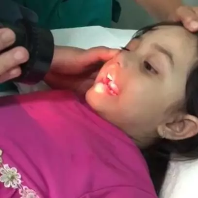 Arsy dan Arsa sakit flu Singapura, begini curhatan panik Ashanty