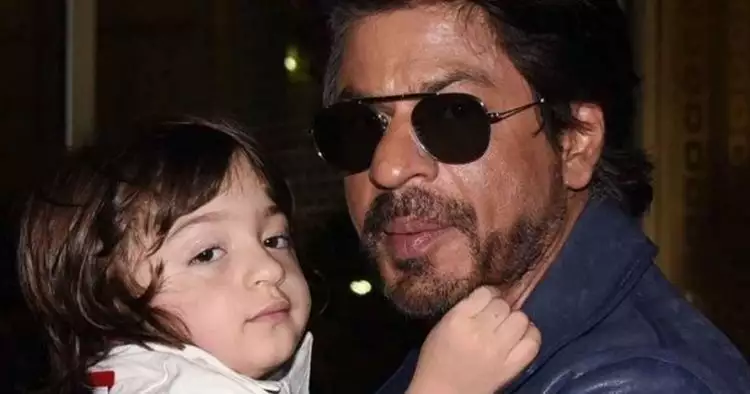 Genap berusia 5 tahun, ini 5 bukti AbRam & Shah Rukh Khan bak kembaran