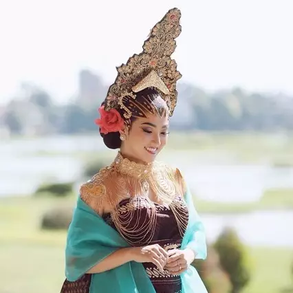 Pesona 8 Seleb pemain "Langit 7 Bidadari", bak penghuni khayangan