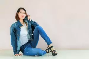 7 Pedoman wajib memilih jeans bagi cewek, tetap keren dan nyaman
