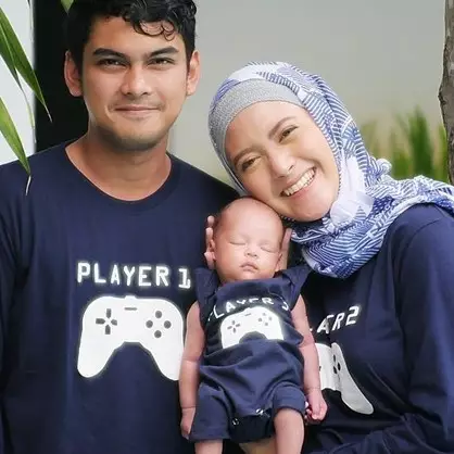 Dikaruniai anak pertama, perayaan Lebaran 11 seleb ini makin meriah