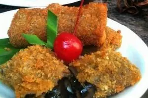 Resep mudah bikin risoles vla cokelat, takjil manis antimainstream