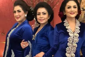 Buka bersama Mayangsari, postingan Krisdayanti tuai kontroversi 