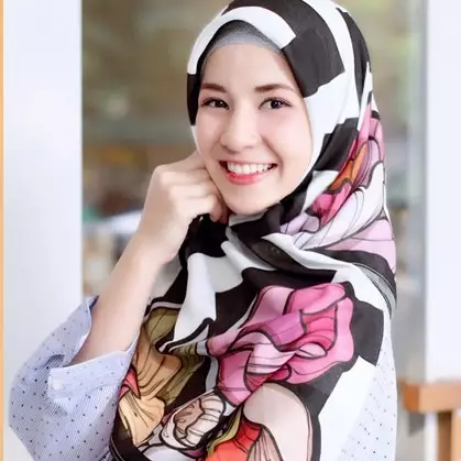 4 Seleb cantik ini umumkan kehamilan di bulan Ramadan 2018, selamat ya