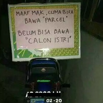 13 Pesan di barang bawaan mudik ini kocaknya bikin lupa sama macet