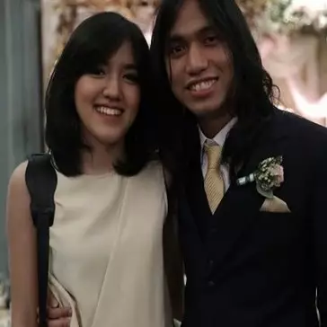 Jarang terekspos, ini 7 momen mesra Ify Alyssa bareng sang pacar