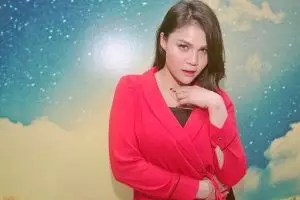 Berbagi makanan berbuka di musala, DJ Butterfly bikin kagum