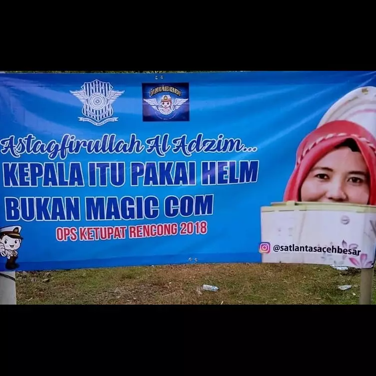 Nggak cuma penting, 9 spanduk imbauan pemudik ini juga menghibur