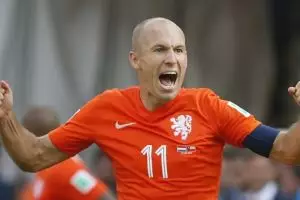 Arjen Robben terciduk liburan di Labuan Bajo, ini 5 momen serunya