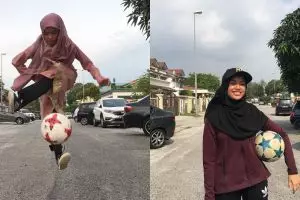 8 Aksi Nisa Syasya, cewek hijaber yang jago juggling bola