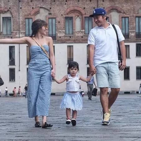 Kompak abis, begini 10 potret liburan keluarga Gading Marten di Italia