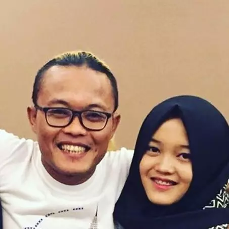 Liburan ke Jepang bareng keluarga, keberadaan istri Sule jadi sorotan