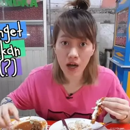 Hobi mukbang, 5 YouTuber cantik Tanah Air ini tubuhnya tetap kurus