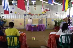 Kompak, 5 TPS ini didesain bernuansa Piala Dunia 2018