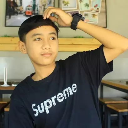 Deretan curhat gara-gara meet and greet Bowo Tik Tok ini bikin ngenes