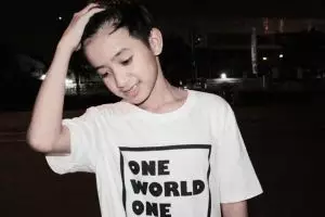 10 Gaya imut Bowo Alpenliebe, si seleb Tik Tok yang lagi ngehits