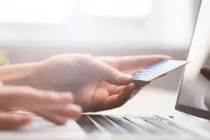 Males bayar overlimit kartu kredit? Kartu ini bisa jadi pilihan kamu