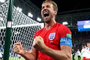 Catatan gol ini membawa Harry Kane menyamai rekor 79 tahun lalu