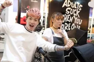 Istrinya dikritik gara-gara cara gendong, ini pembelaan Lee Jeong-hoon