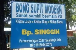 8 Iklan 'jasa khitan' ini sisi lucunya cuma cowok yang ngerti