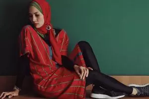 10 Gaya stylish Steffy Burase, model cantik jadi saksi kasus korupsi