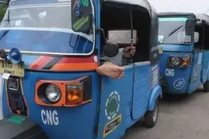 Meski terkesan lambat, bajaj ini disulap jadi kendaraan patroli polisi