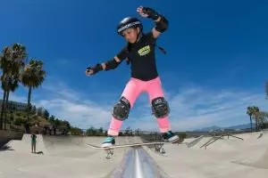  10 Potret Aliqqa, skater 9 tahun yang jadi andalan Indonesia di AG
