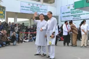 Prabowo & Sandi jalani tes kesehatan, infused water Sandi jadi sorotan