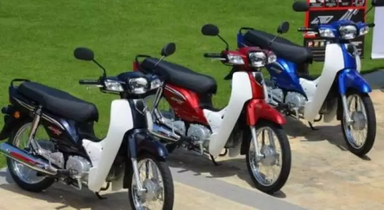 Ini ternyata motor bebek termahal di Indonesia, desainnya retro