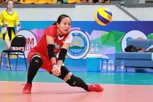 8 Gaya feminin Berllian Marsheilla, atlet voli cantik di AG 2018