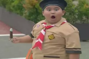 10 potret menggemaskan Fairel, bocah melongo saat Jokowi naik moge