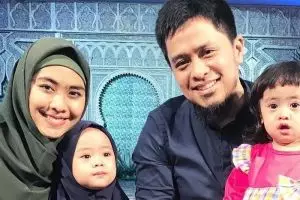 Sibuk bisnis, ini cara Oki Setiana Dewi quality time bareng keluarga