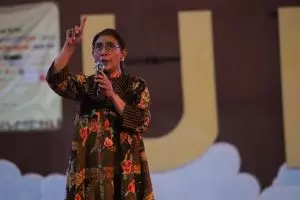 Dinyinyiri netizen soal Salat Id, begini jawaban bijak Menteri Susi